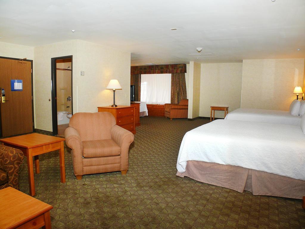 Hampton Inn & Suites Steamboat Springs Exterior photo